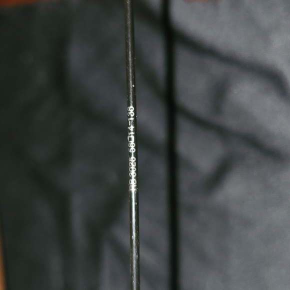 Ray-Ban Aviator Sunglasses - Picture 5 of 5